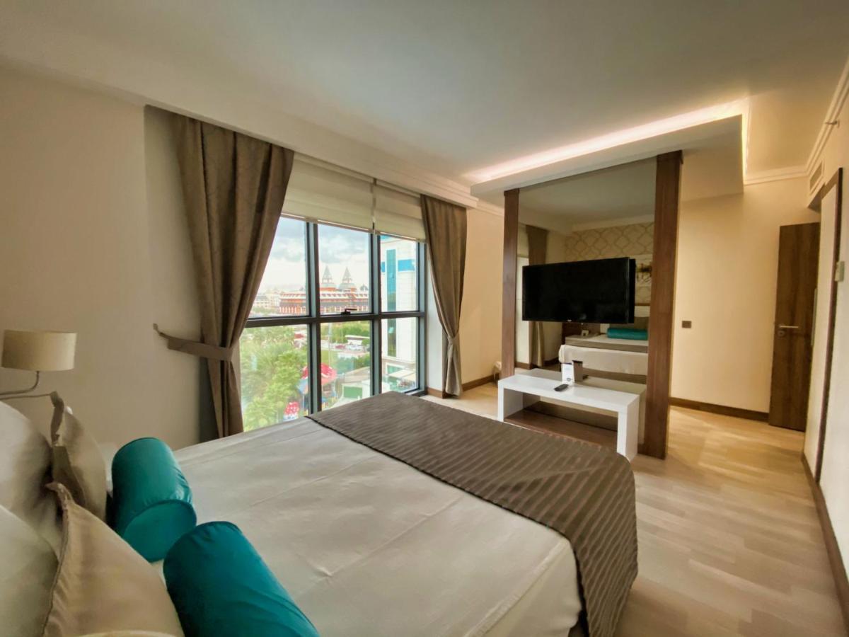 Suite with Sea View