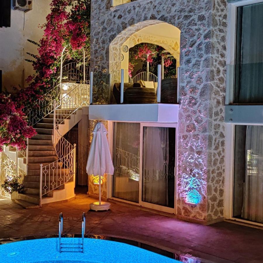 Deluxe Çift Kişilik Oda - Balkonlu