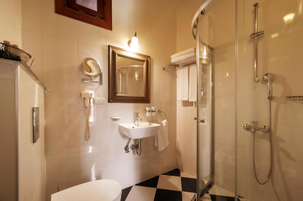 Standard Double Room with Sea View