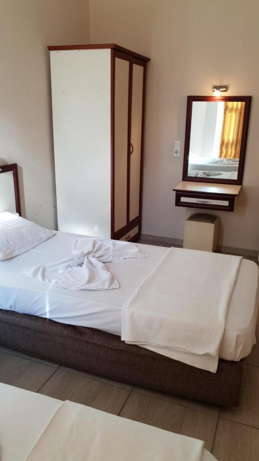 Vierbettzimmer mit Balkon
