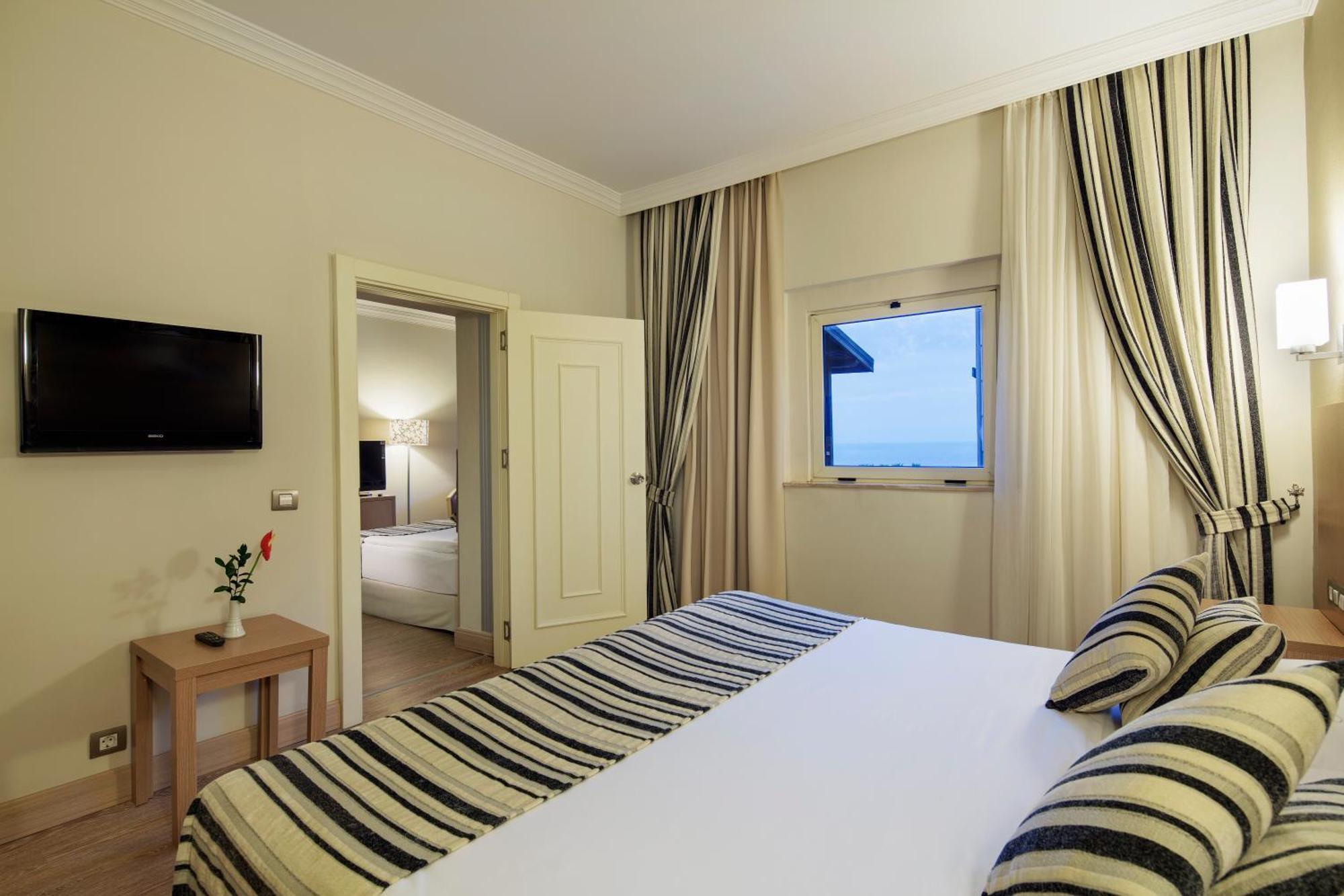 Chambre Familiale (4 Adultes)