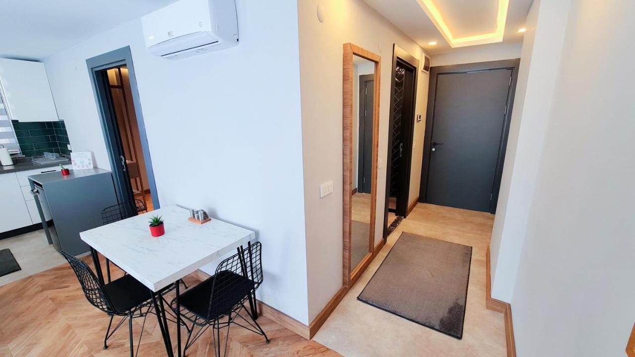 Apartment with Terrace,1233630728:JPEG