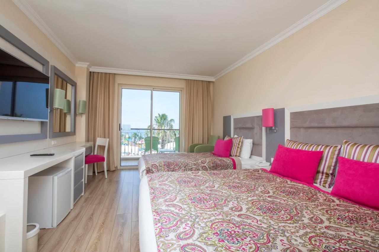 Triple Sea View Room