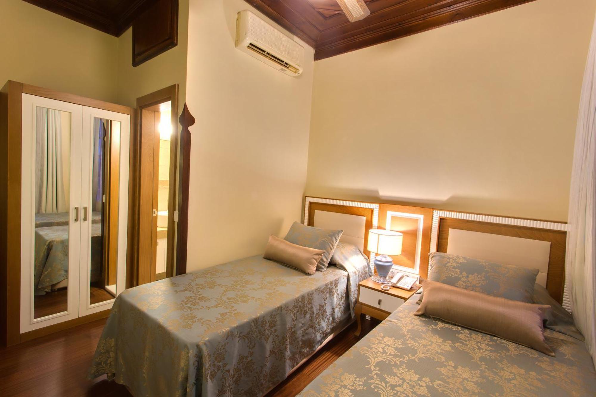 Budget Double Room,248917949:JPEG