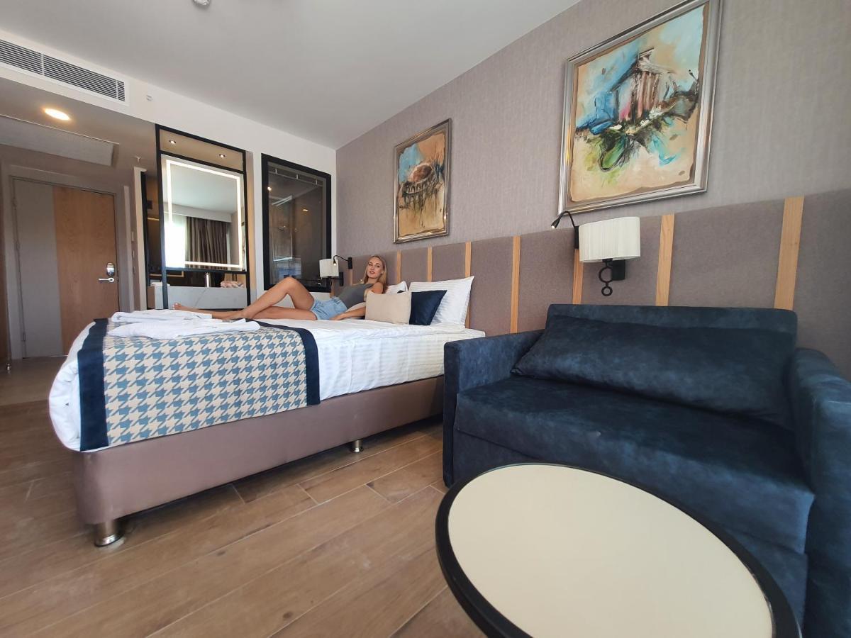 Chambre Lit King-Size avec Baignoire Spa