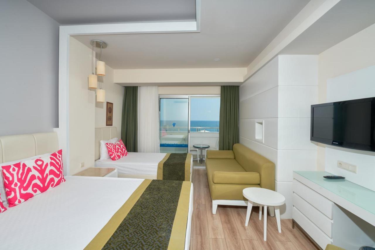 Standard Sea View room,1524060160:JPEG