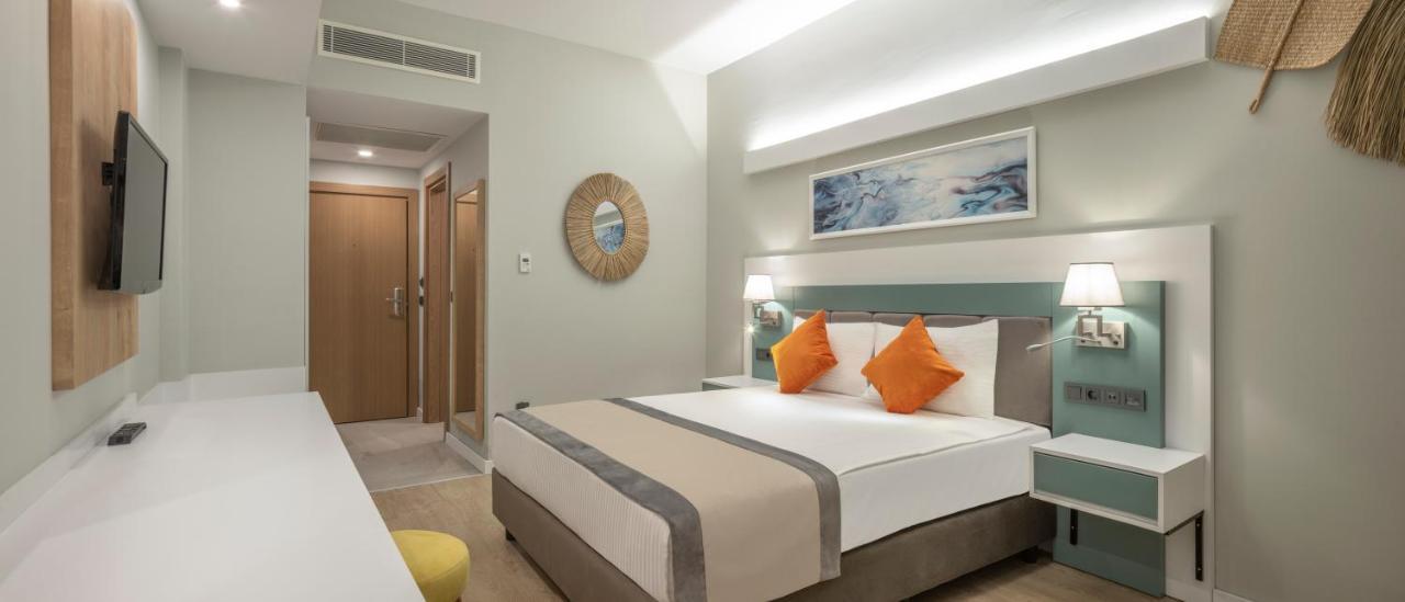 Double Room with Balcony,1482045002:JPEG