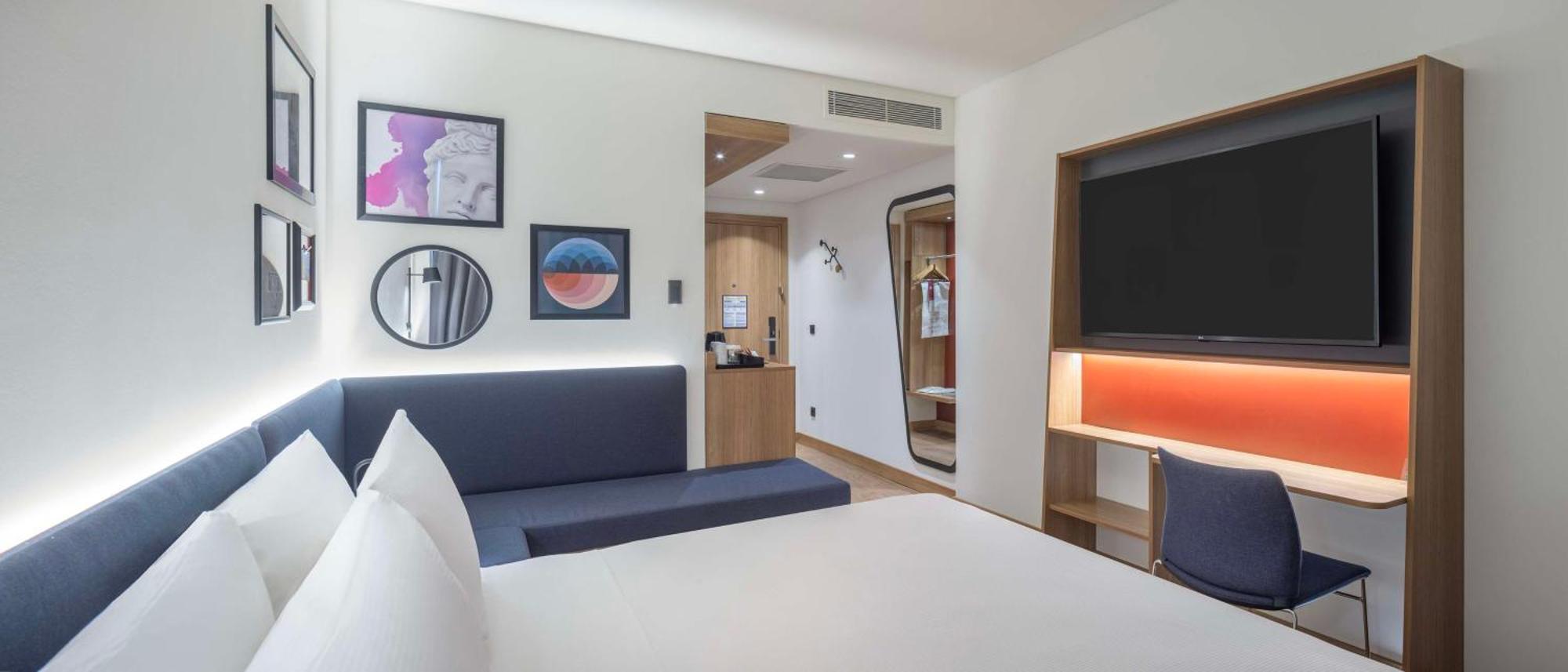 King Room