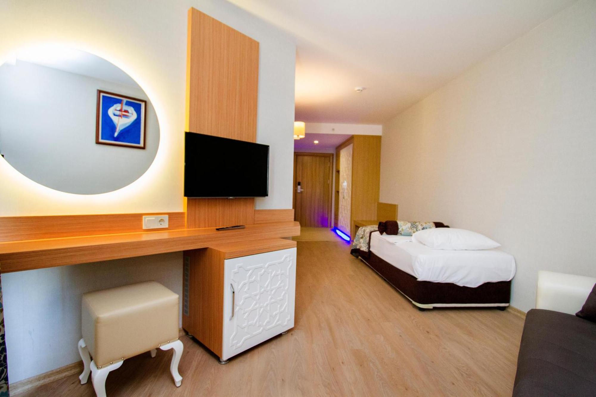 Standard Family Room