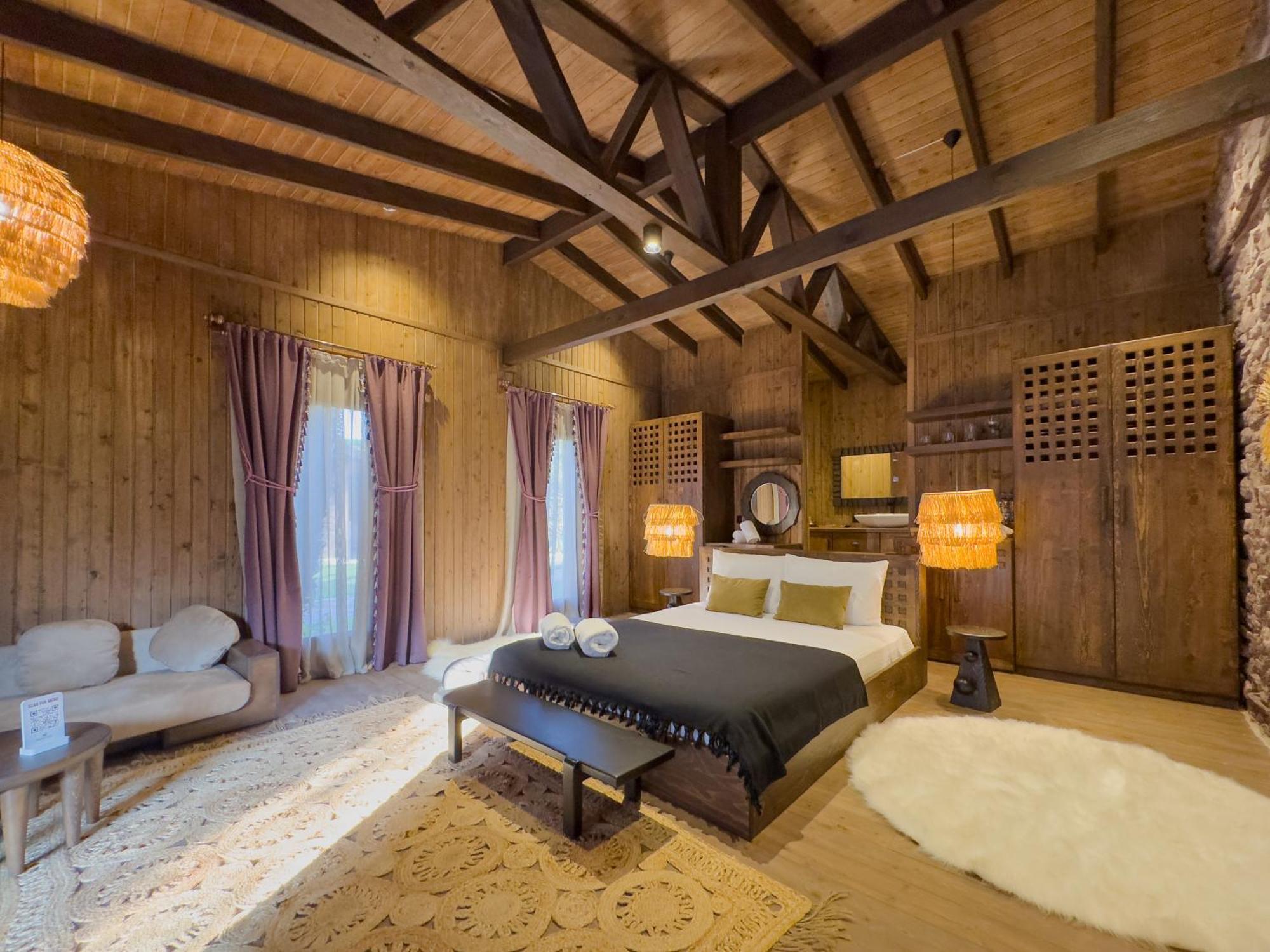 Deluxe Zimmer mit Kingsize-Bett