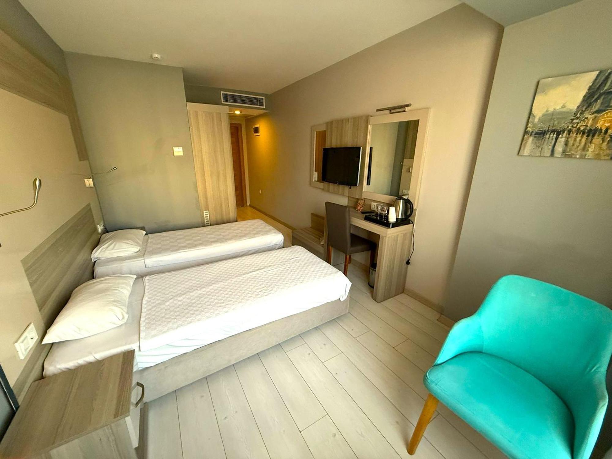 Budget Triple Room