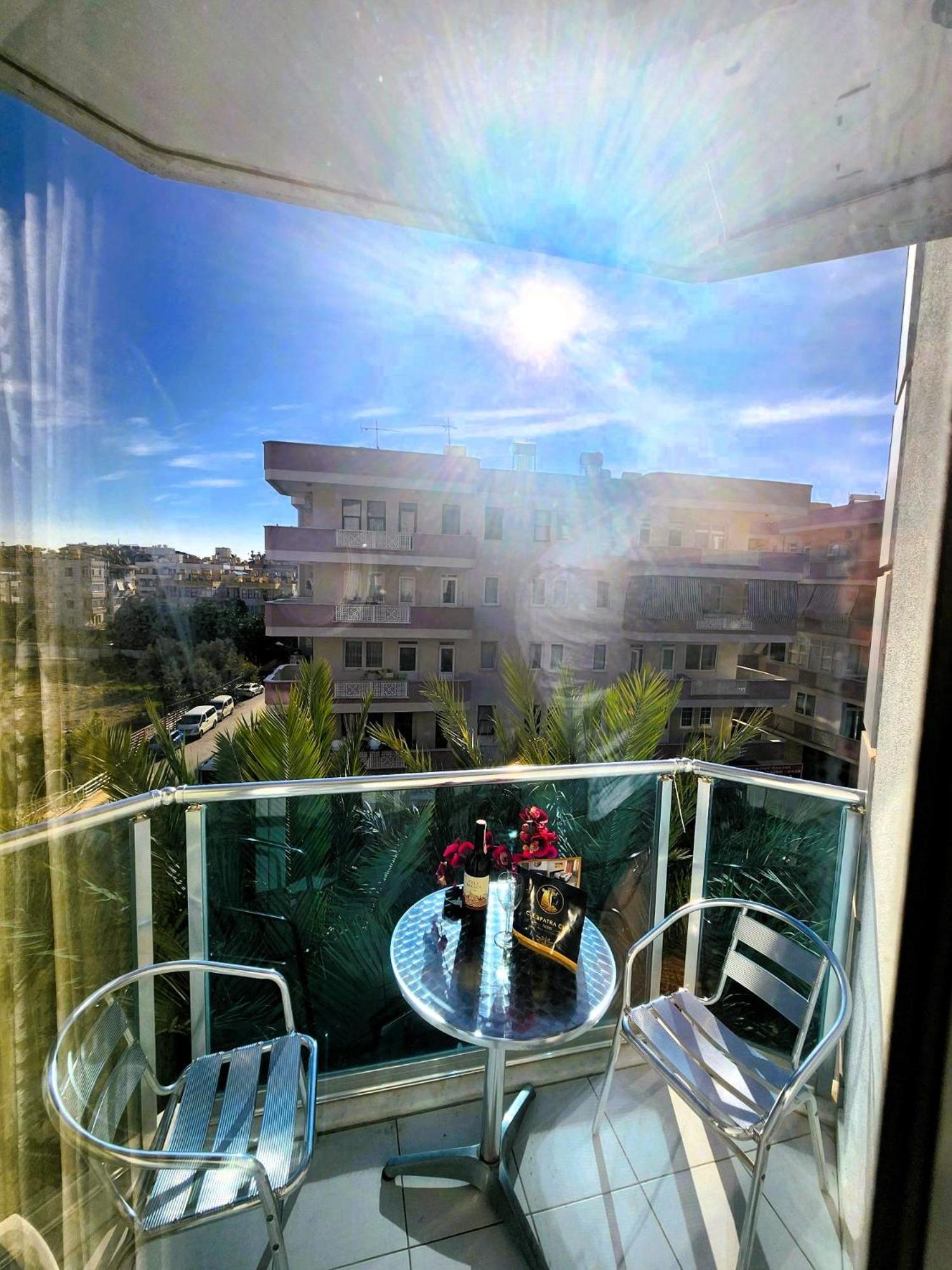 Standard Double or Twin Room Balcony
