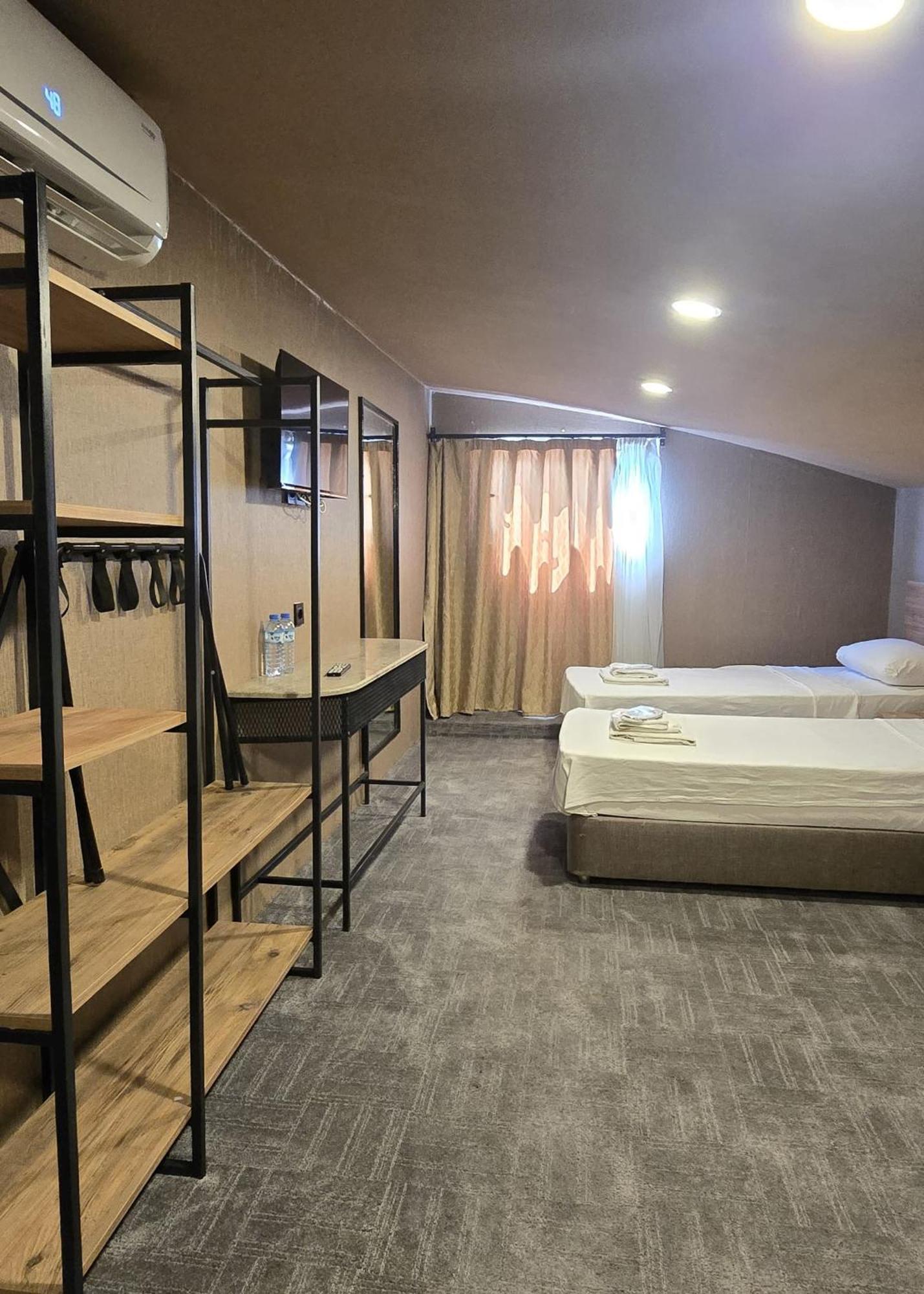 Economy Twin Room