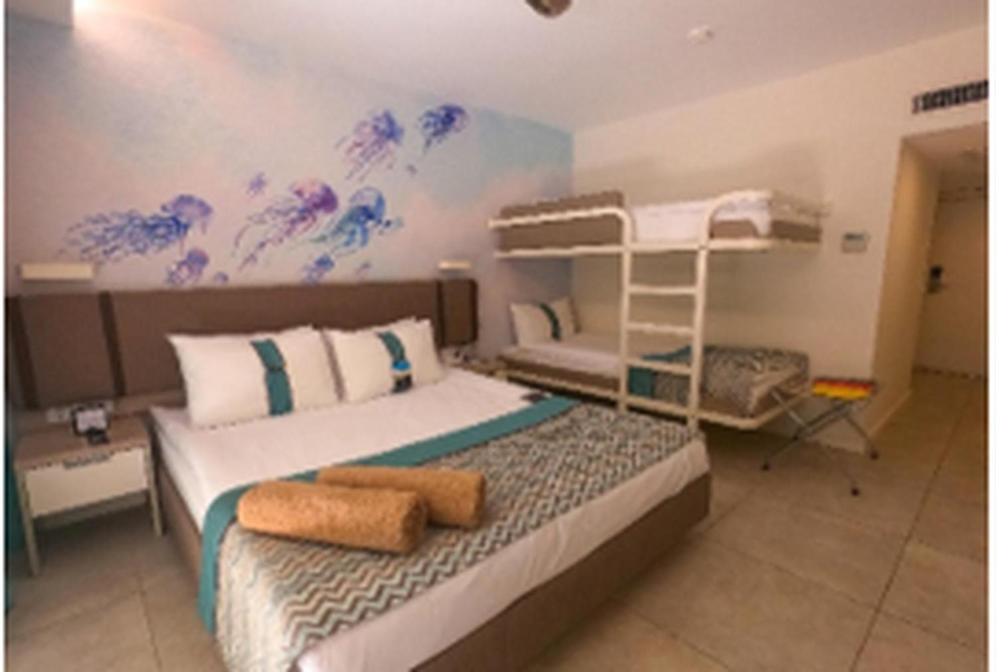 Double or Twin Room,1739429057:JPEG