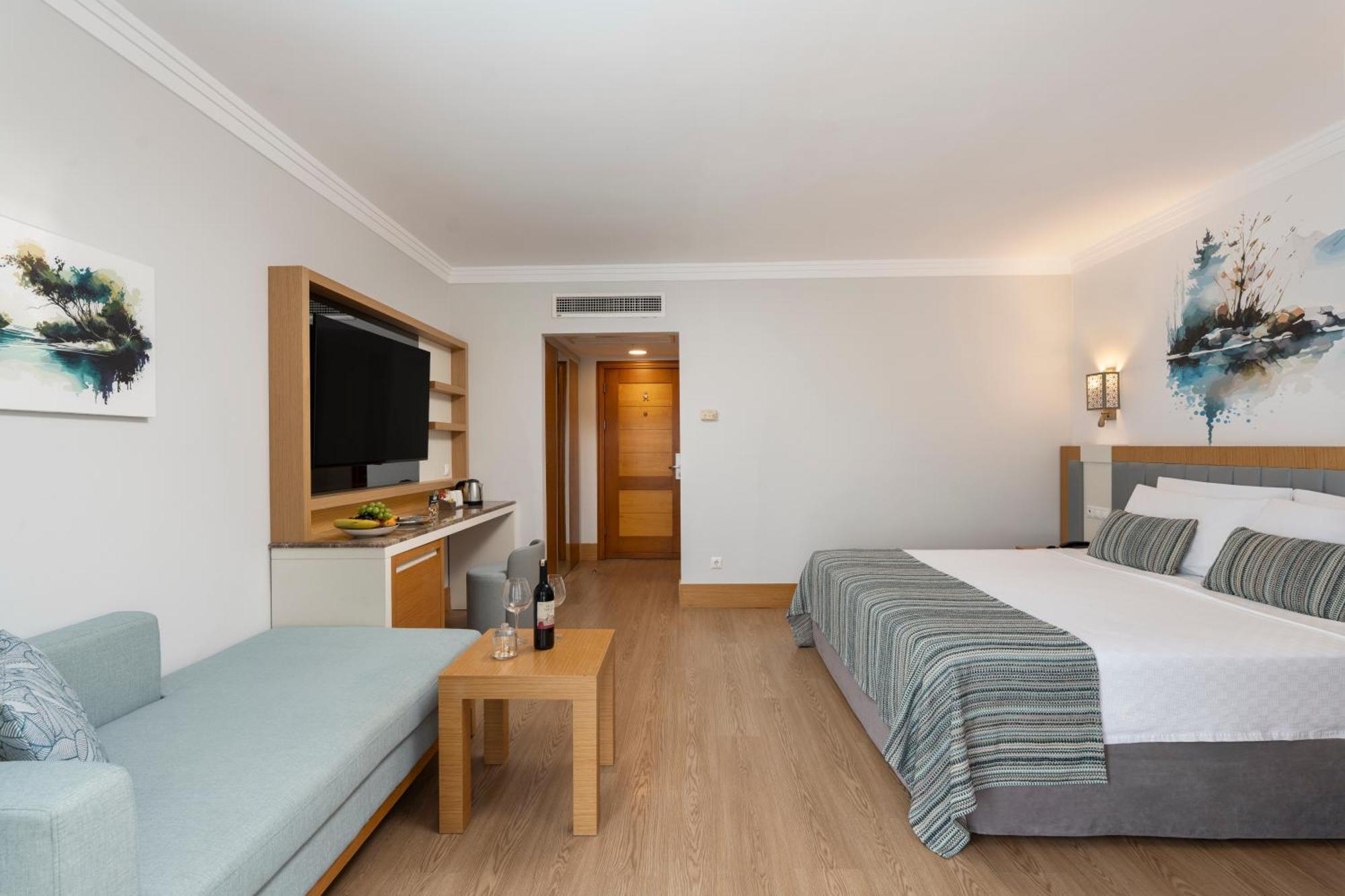 Economy Double or Twin Room