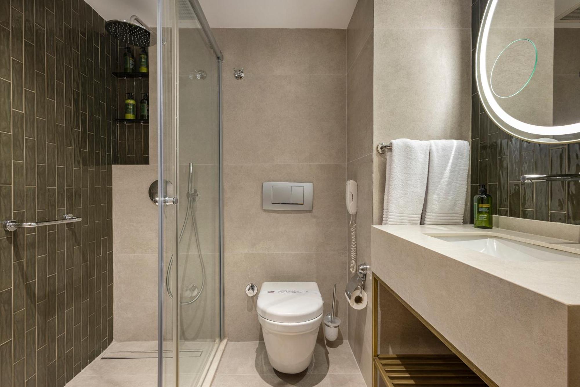 Suite with Sea View