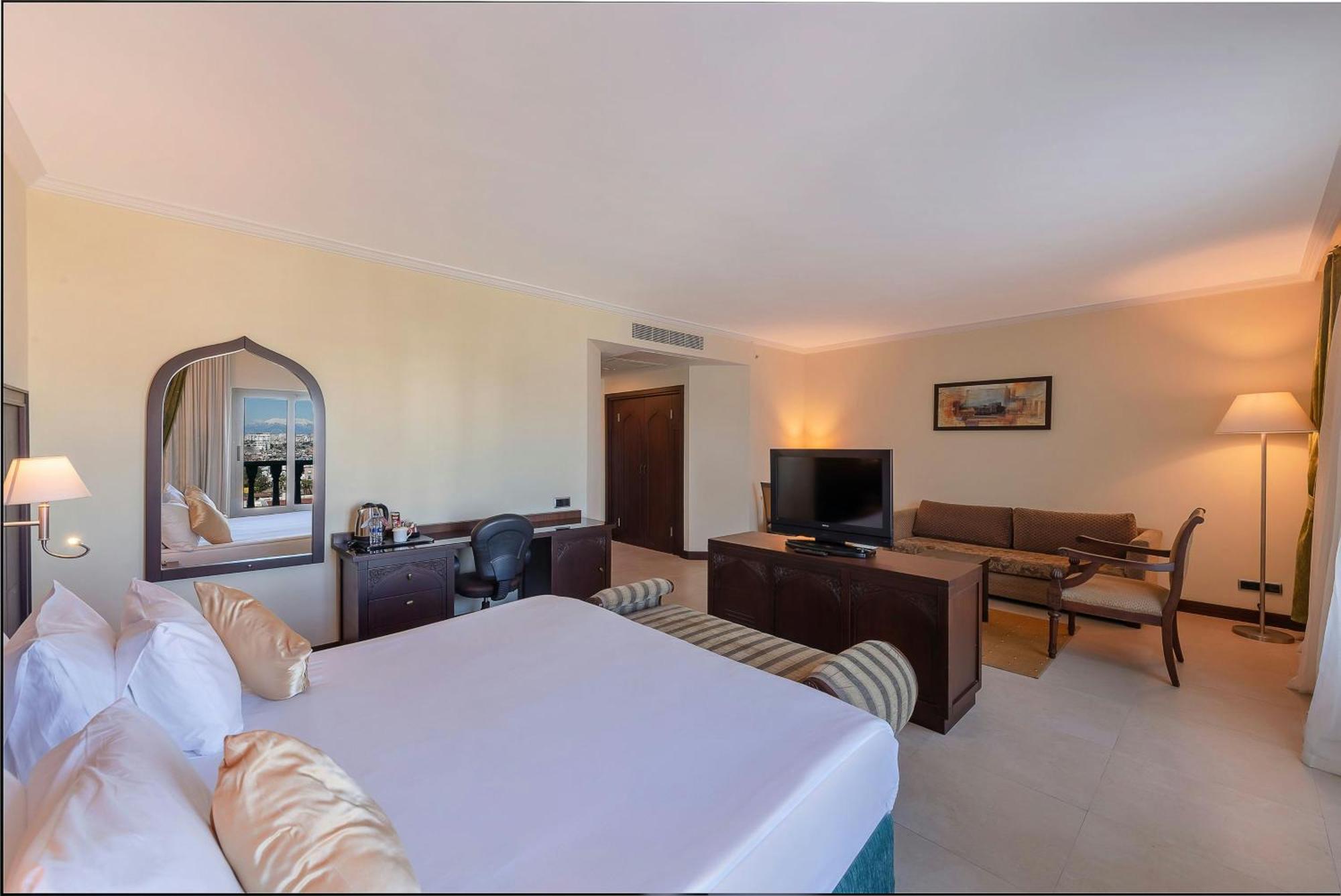 Junior Suite met 1 Kingsize Bed aan Zee