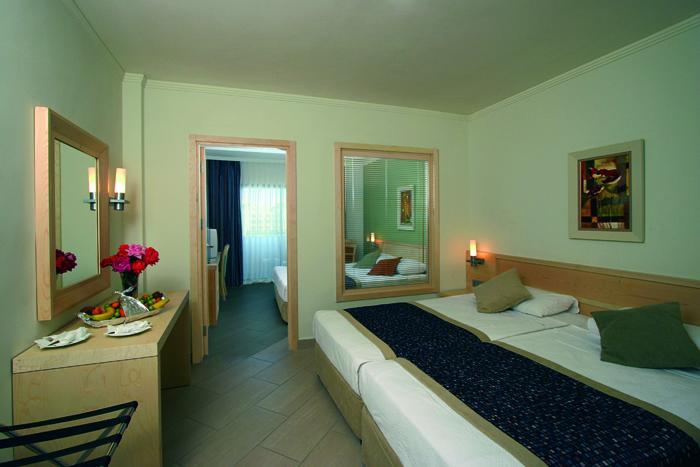 Family Room (4 Adults)