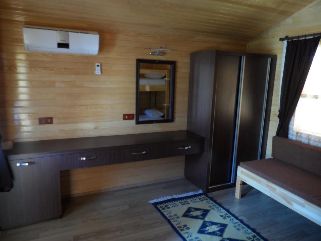 Family Bungalow,59098987:JPEG