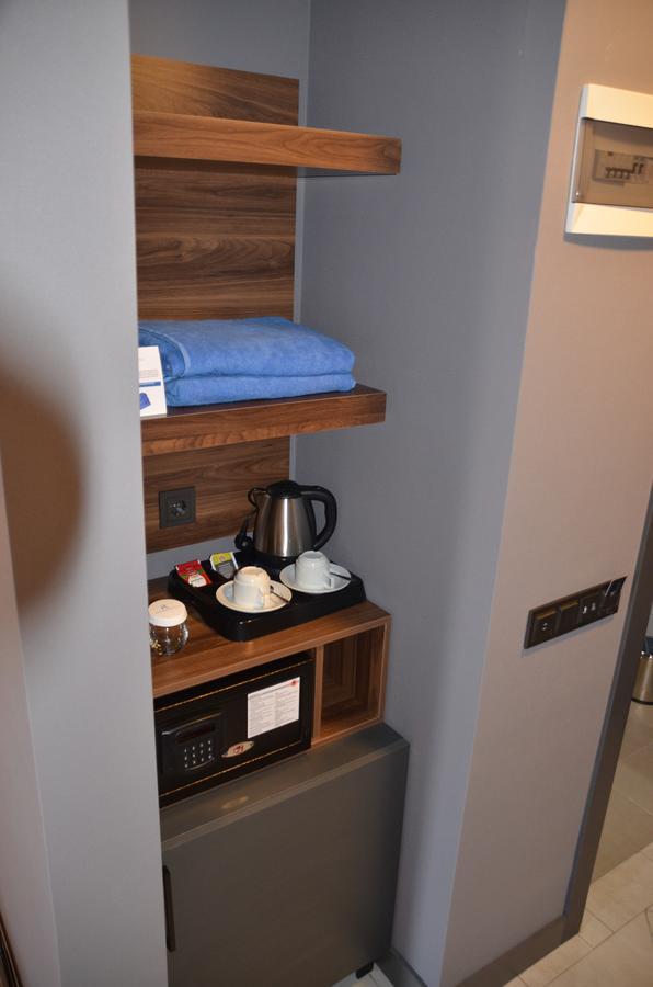 Standard Double Room,1216537906:JPEG