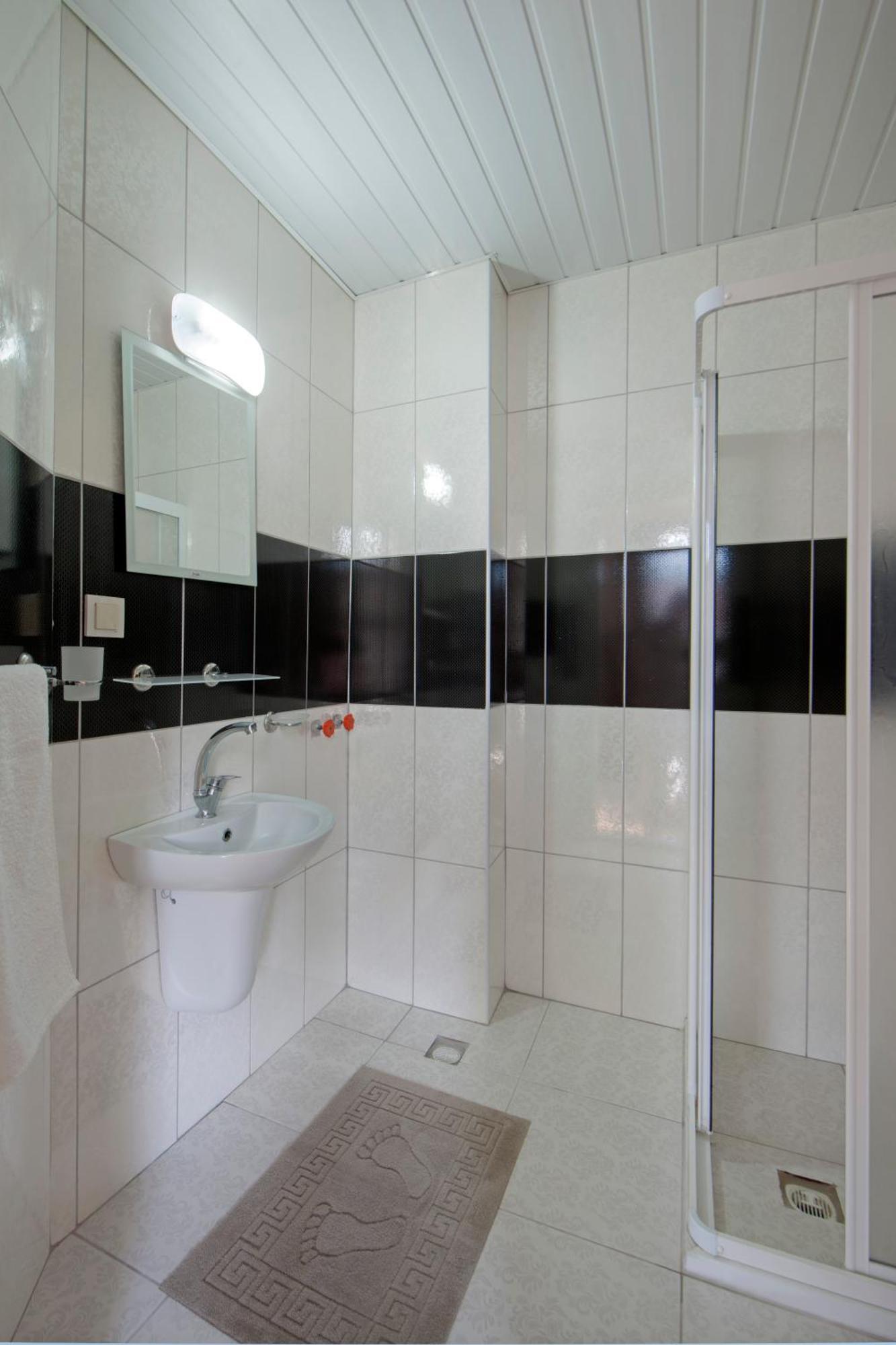 2nd Floor Standard Triple Room