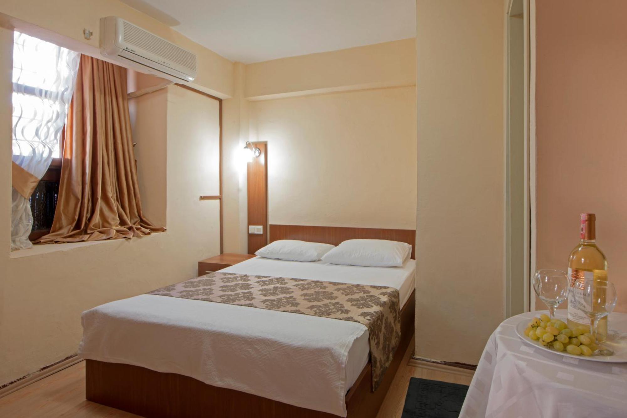 Ground Floor Small Double Room