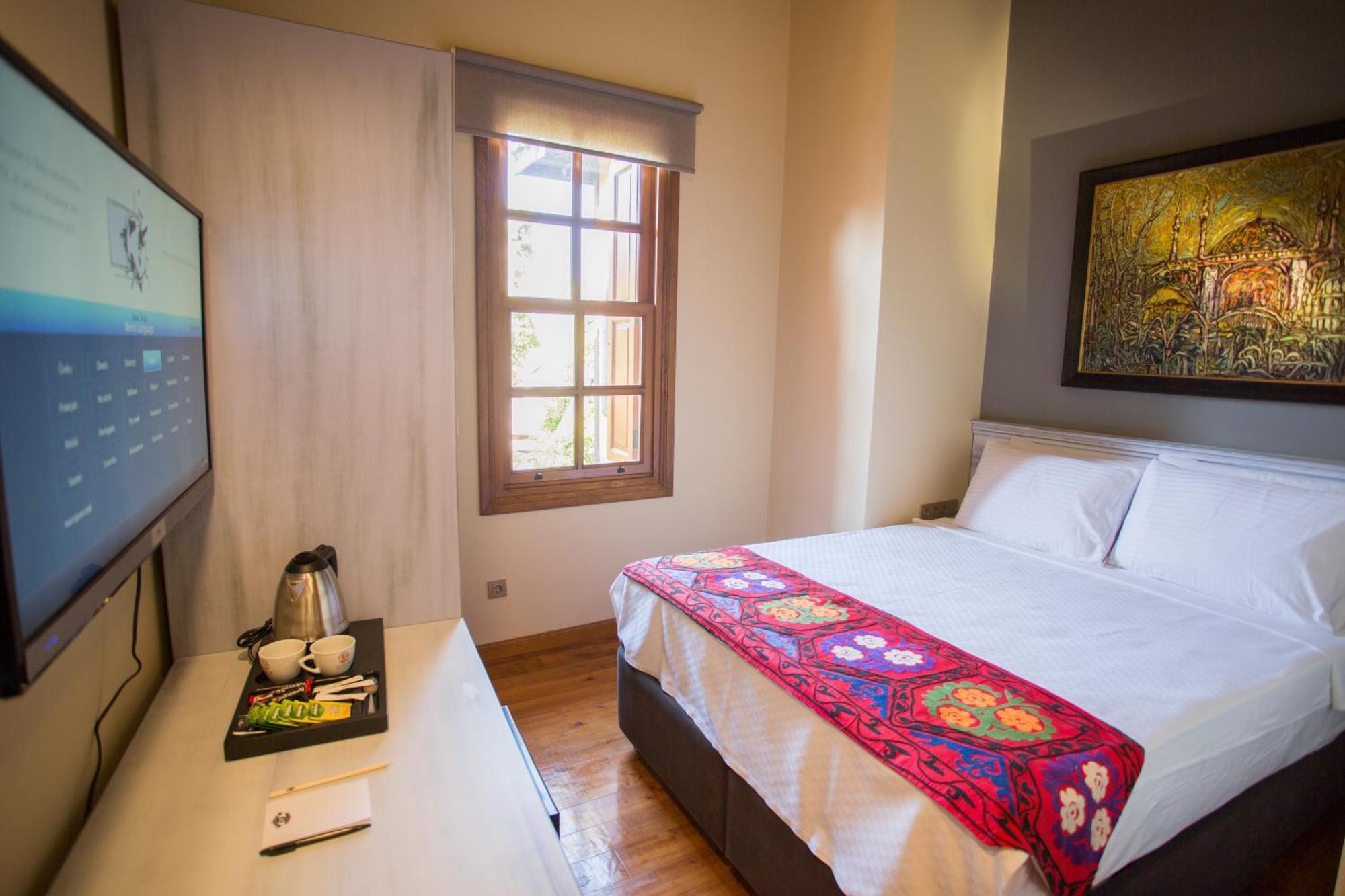 Standard Double Room,527014734:JPEG
