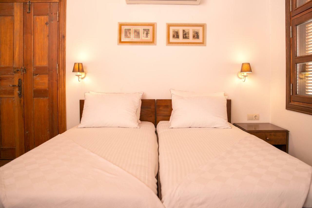 Standard Double or Twin Room,838134449:JPEG