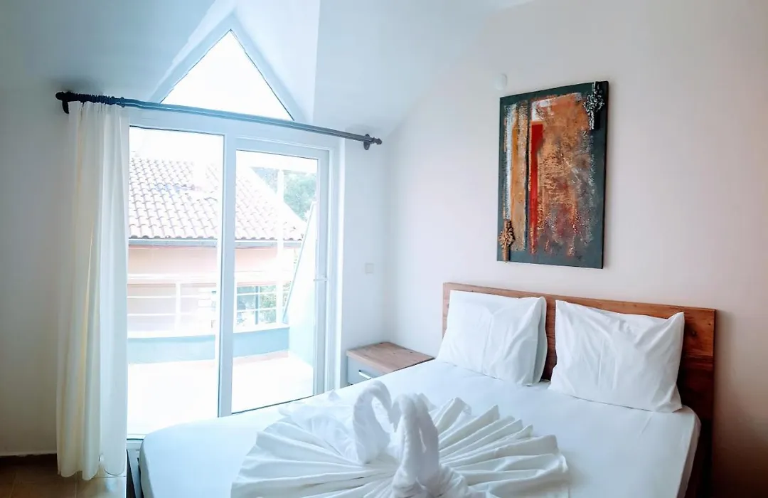 Apartmen In Kemer Квартира Между Лесом И Морем В Кемере-1