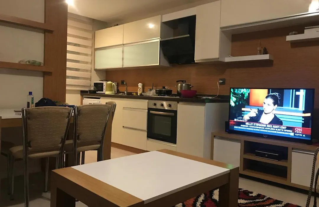 30 Minutes' Walk To The Beach, Pool And Mountain View Residence, Antalya, Konyaalti-1