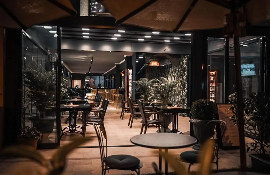 Esquire Hotels & Lounges-1