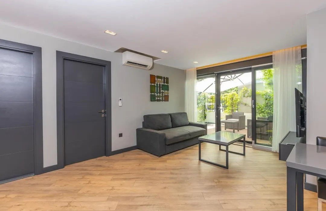 Z-Suites-1