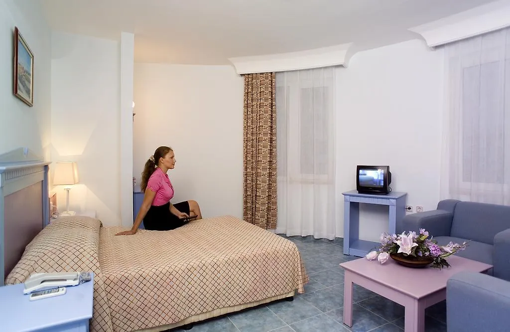 Vital Beach Hotel-1