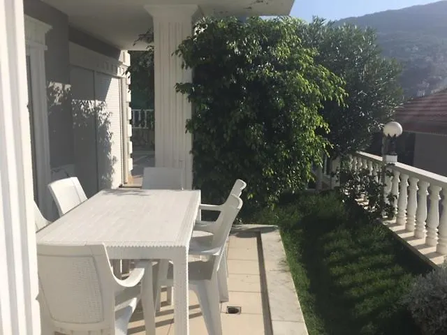Villa Zehra Private Pool & Garden-1