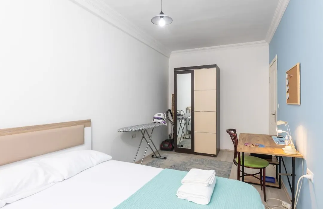 Centrally Located Close To Historical Places-1
