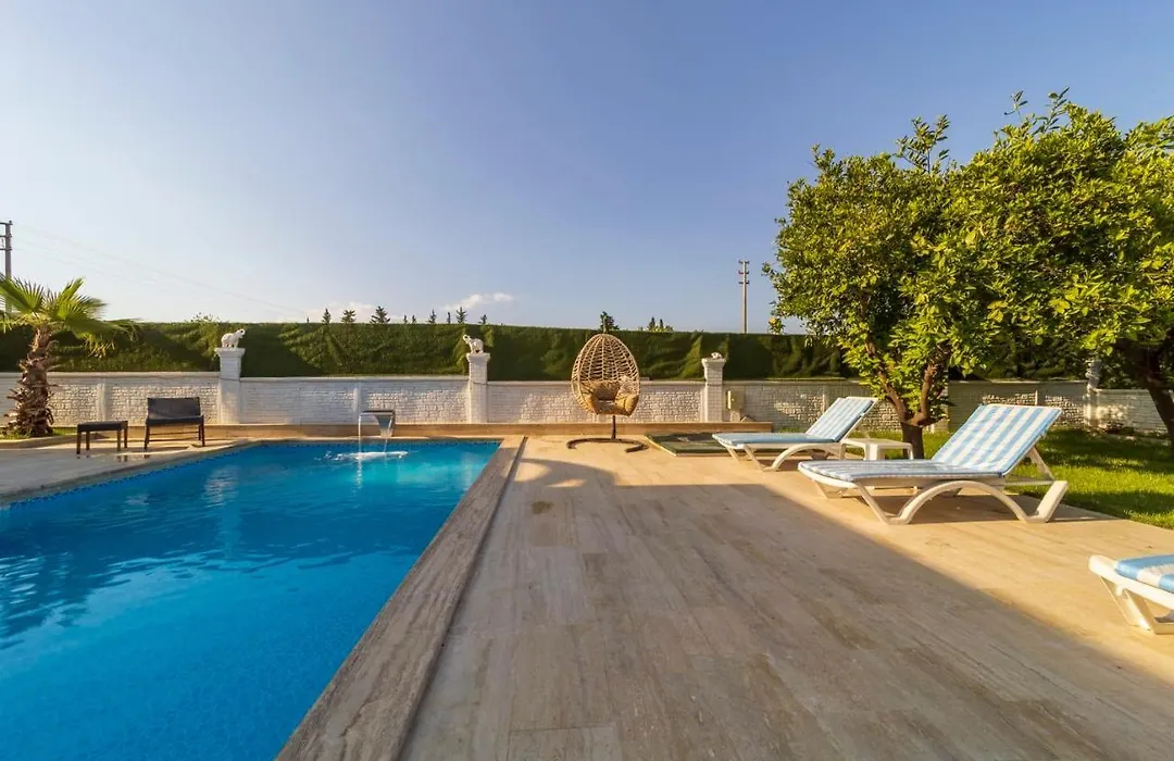 Marvelous Villa With Private Pool In Muratpasa-1