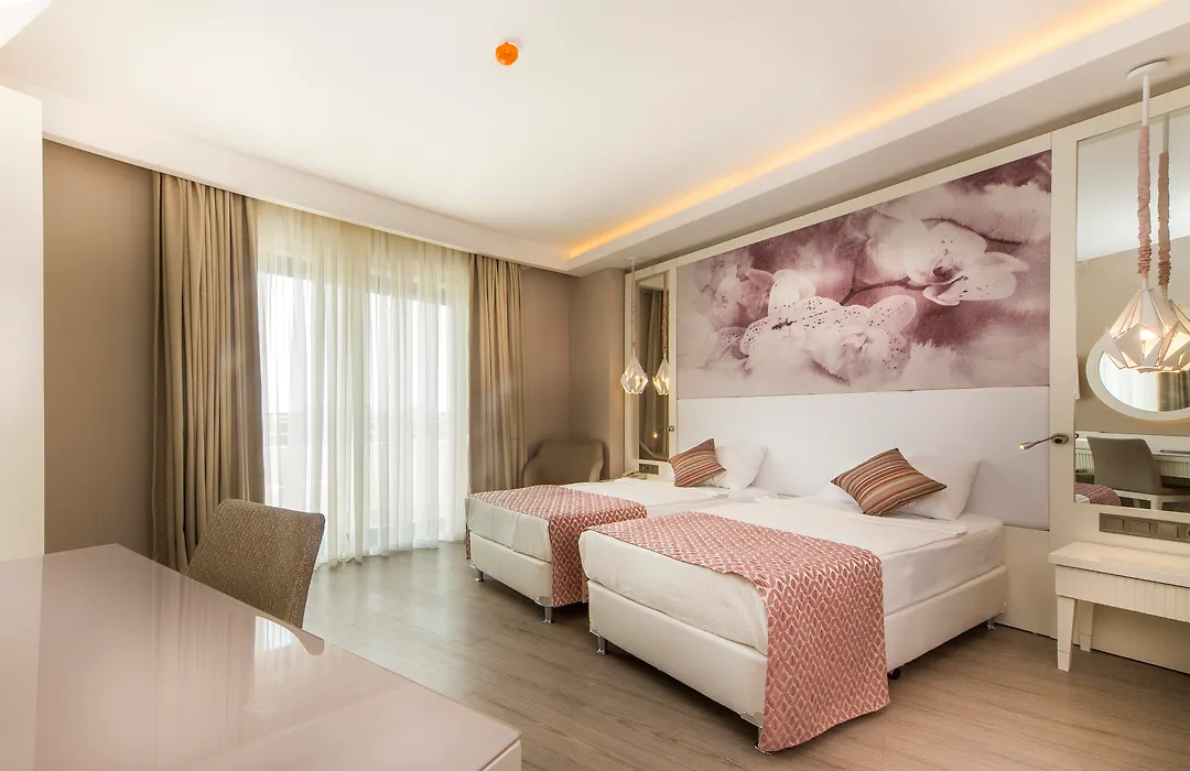Diamond Premium Hotel & Spa - Ultra All-Inclusive-1