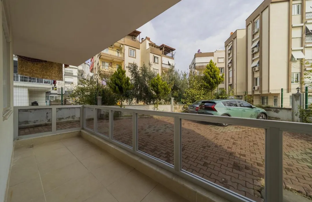 Excellent Flat Close To Kaleici In Muratpasa-1
