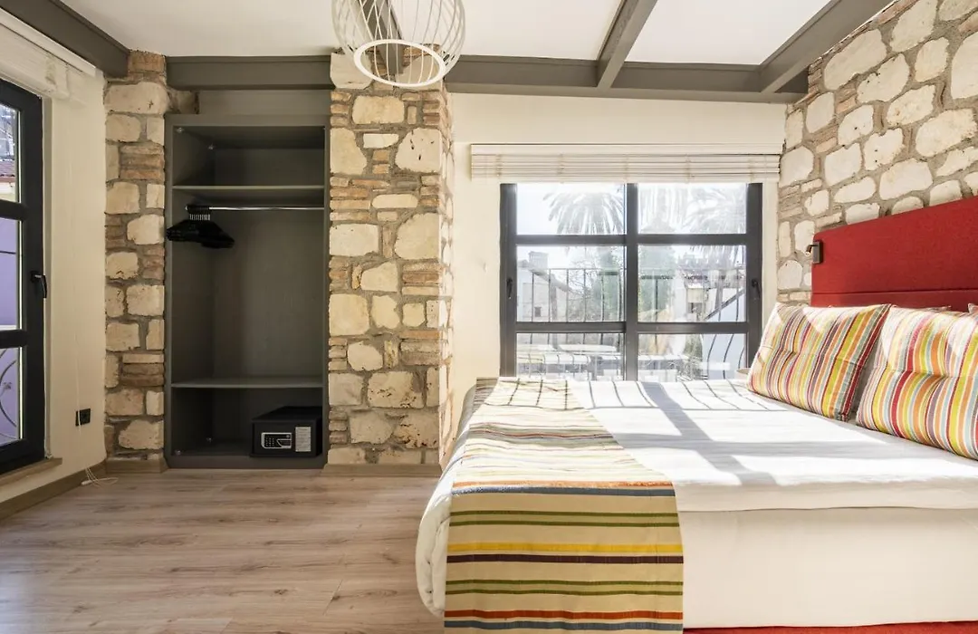 Delightful Flat Near Hadrians Gate-1