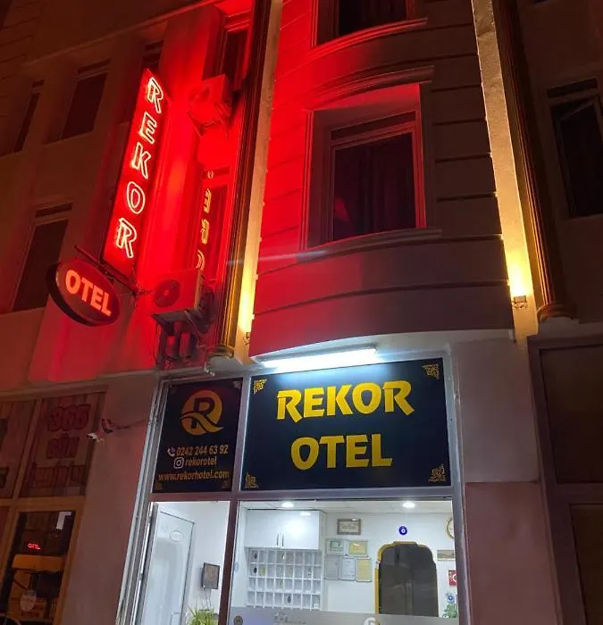 Rekor Otel-1
