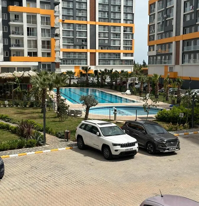 Sophisticated Apartment With Pool View Balcony-1