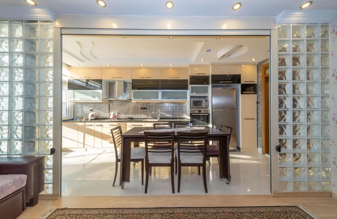 Lovely Flat With Sea View Near Beach In Muratpasa-1