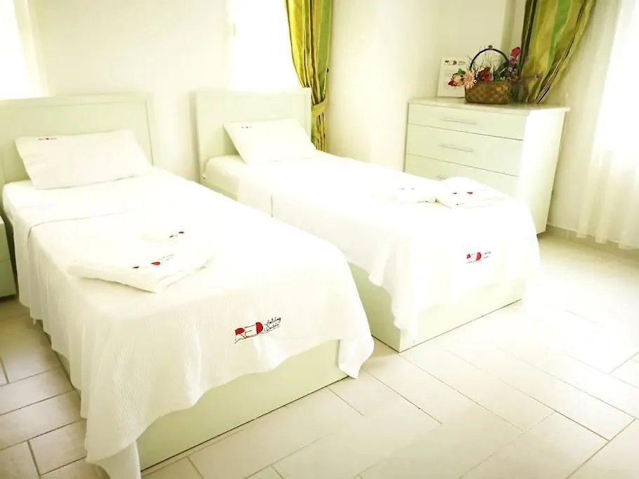 Sleeps 6, Stylish Villa With Private Pool Awz 280-1