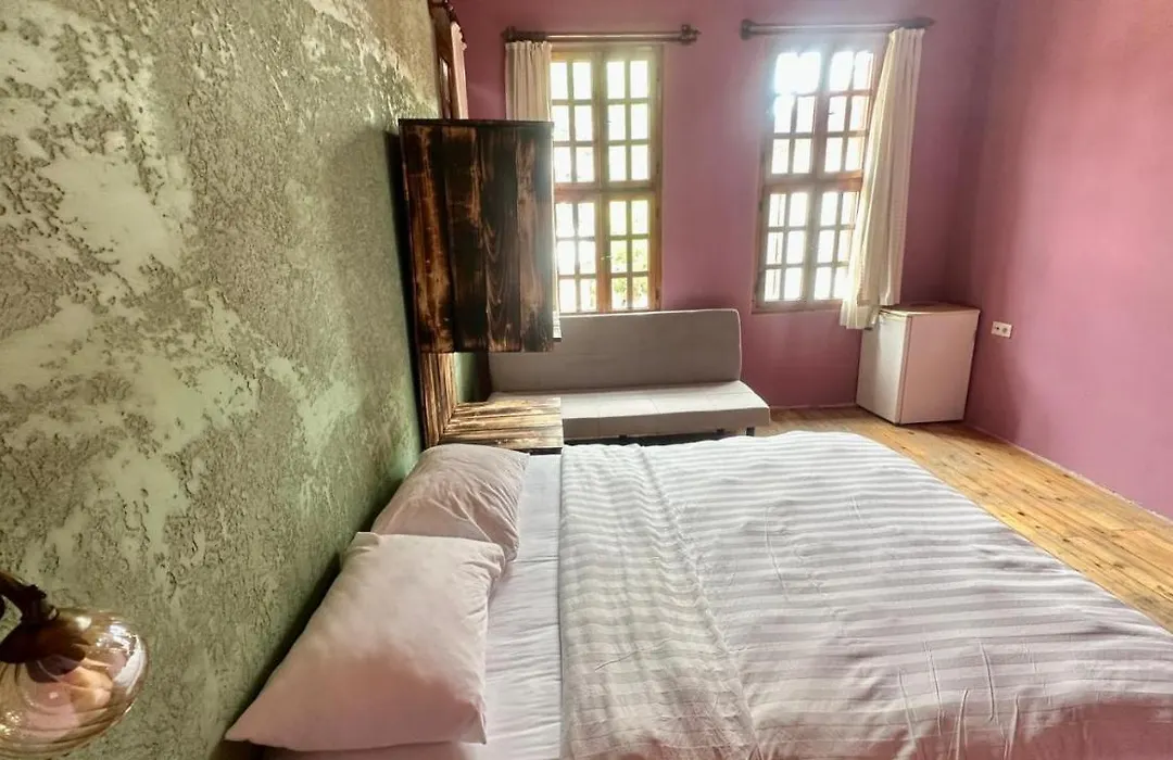 Otel Wood House-1