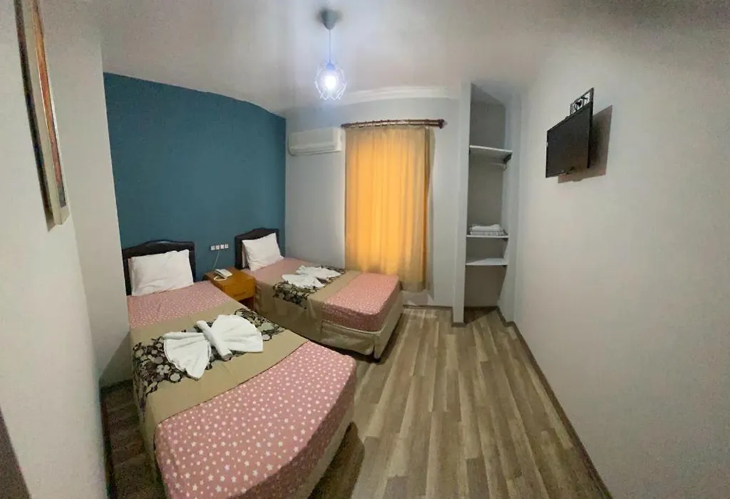 Tan Otel-1