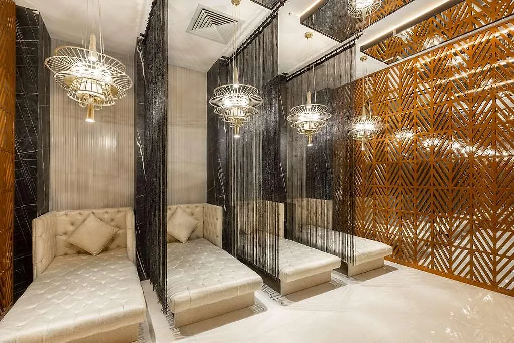 Serenity Queen Hotel-1