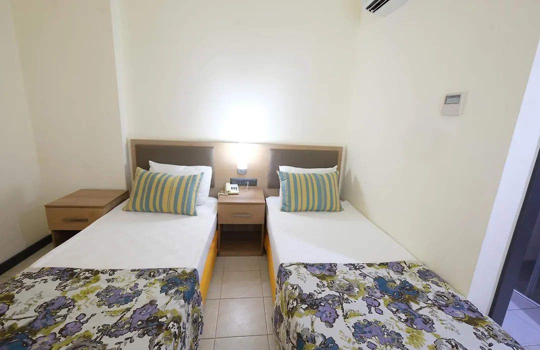 Hotel Sumela Garden-1
