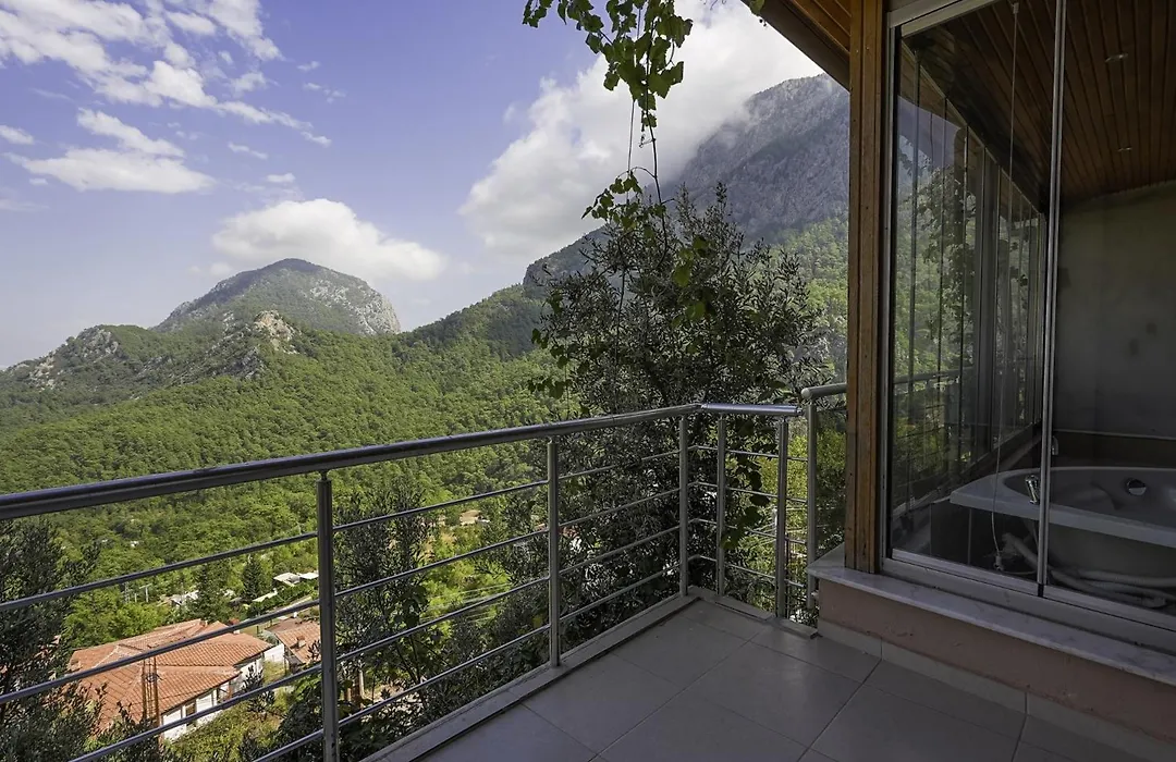 Apartment Near Natural Attractions In Antalya-1
