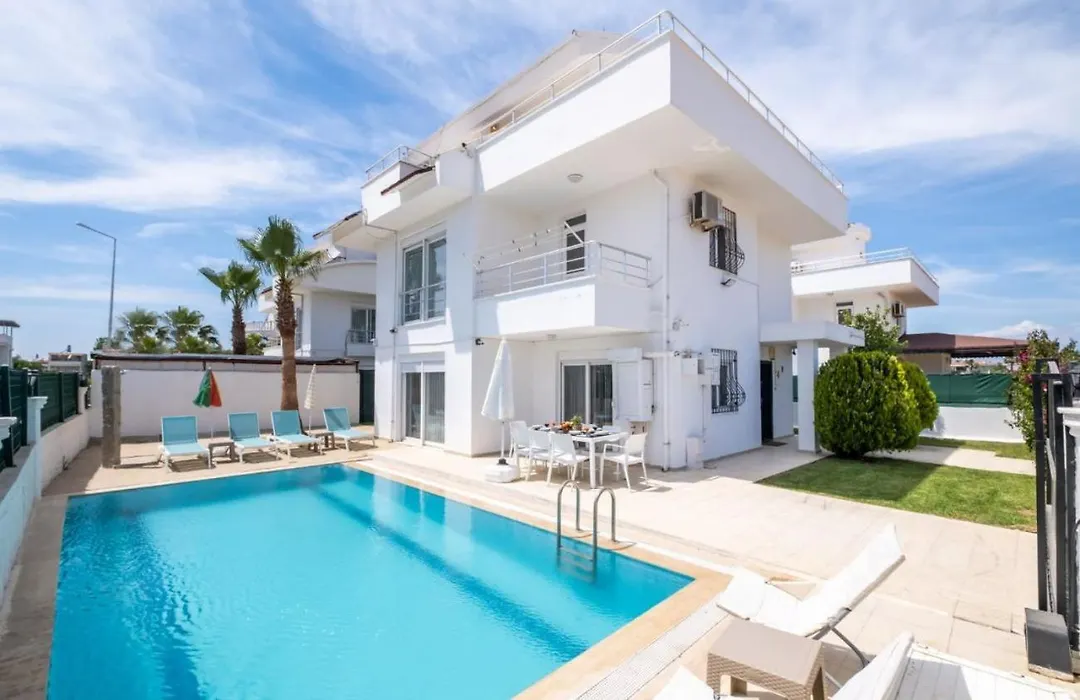 Dazzling Villa With Private Pool In Antalya-1