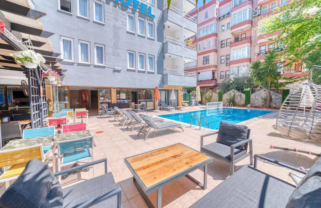 Kleopatra Icaria Apart Hotel-1